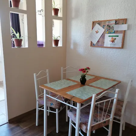 Apartment Toelgyes - Voelgy Vendeghaz